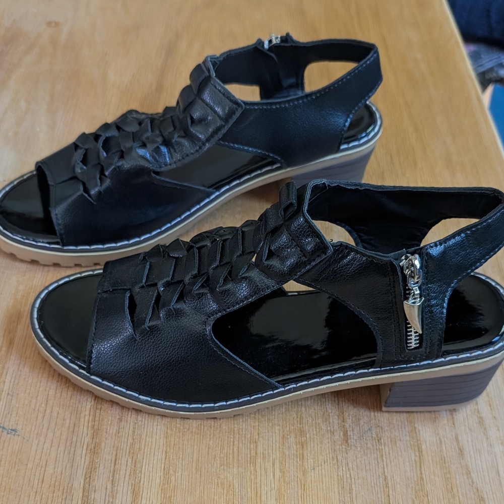 Black Leather Sandals with Woven Design